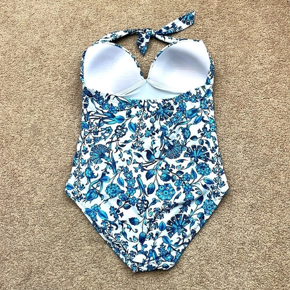 JETS by Jessika Allen Floral Halter Top One Piece Swimsuit - Picture 3 of 7